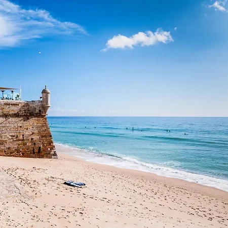 Family - Garden, Bbq And 3 Bedrooms * Sesimbra