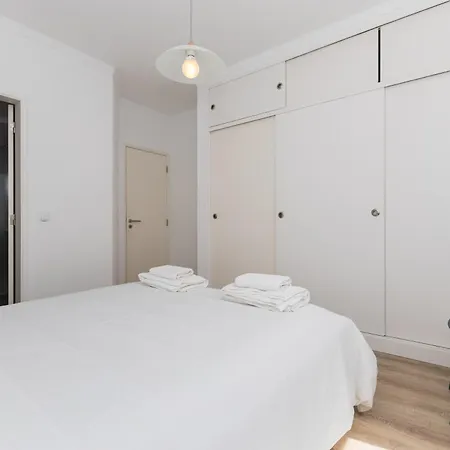 Family - Garden, Bbq And 3 Bedrooms *