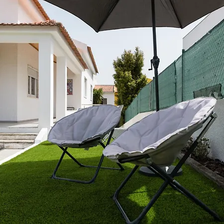 Family - Garden, Bbq And 3 Bedrooms بيت للعطل *